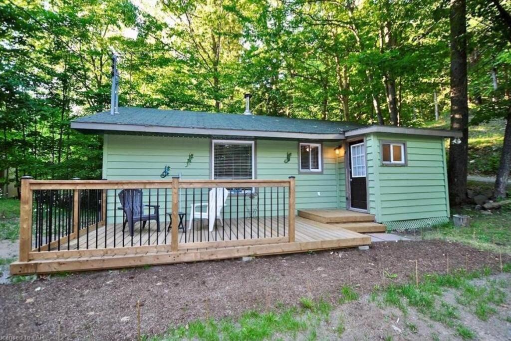 Muskoka Manor Villa Dwight Exterior photo